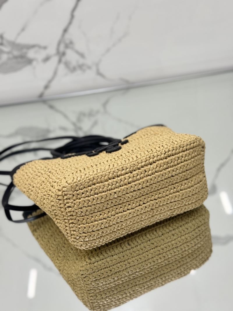 Pra*a tote bags